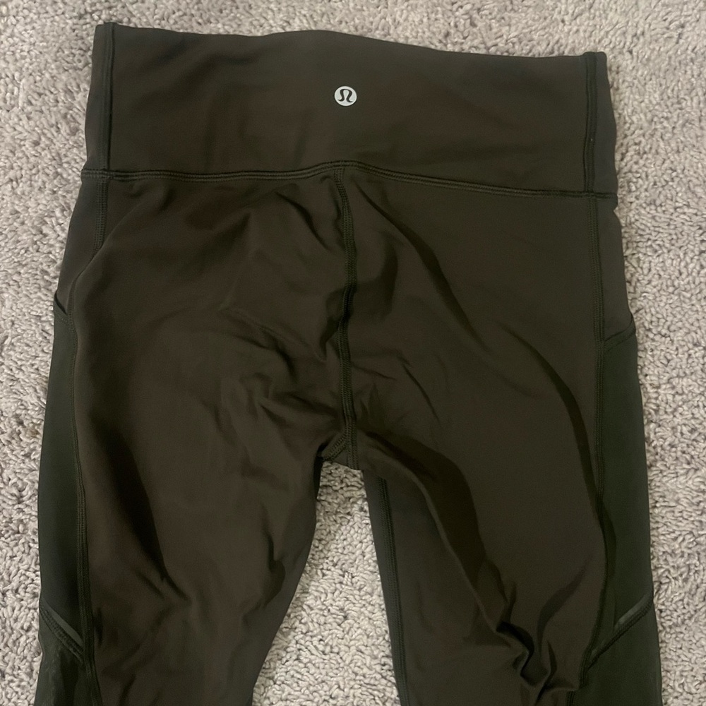 Lululemon Olive Green Leggings with mesh detail Size 4